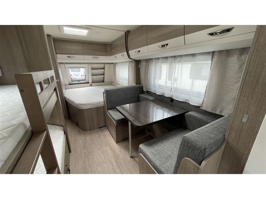 Hobby Prestige 720 UKFe